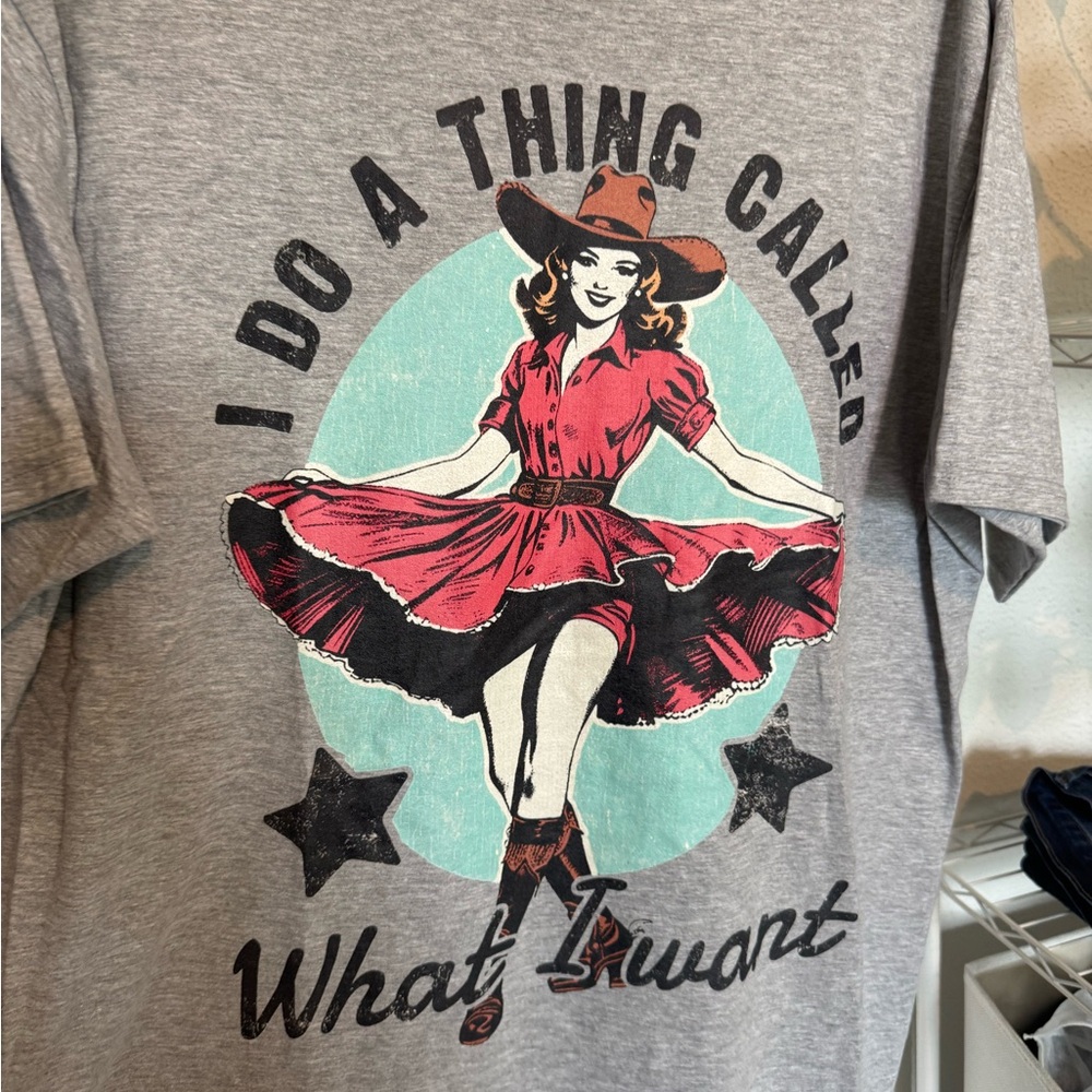 Gray Graphic Women's Top - Picture 2 of 4